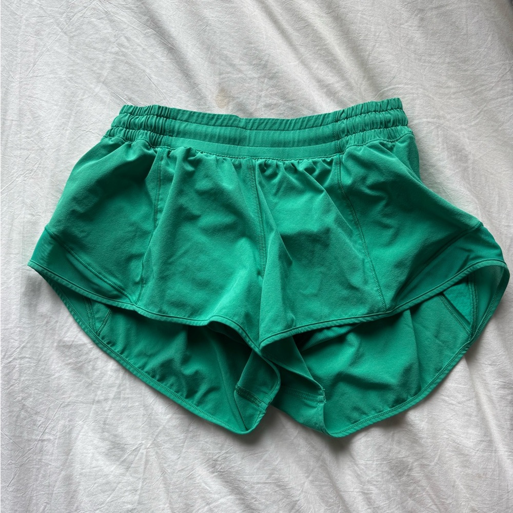 Lululemon green hotty hot shorts